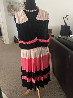 Sleeveless Colorblock Pleated Midi Dress in Black, Pink & Cream, by Taylor